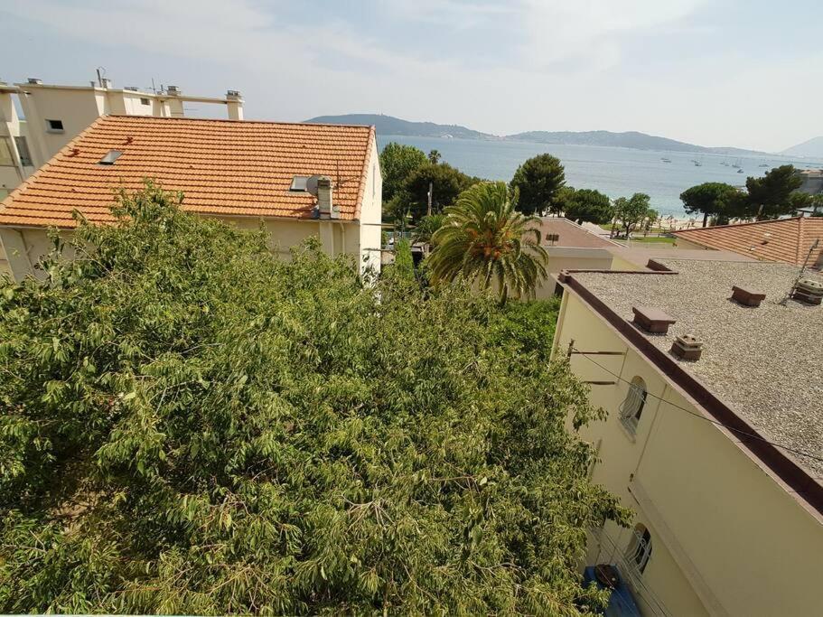 Appartement Pres Des Plages Du Mourillon Toulon Exterior foto